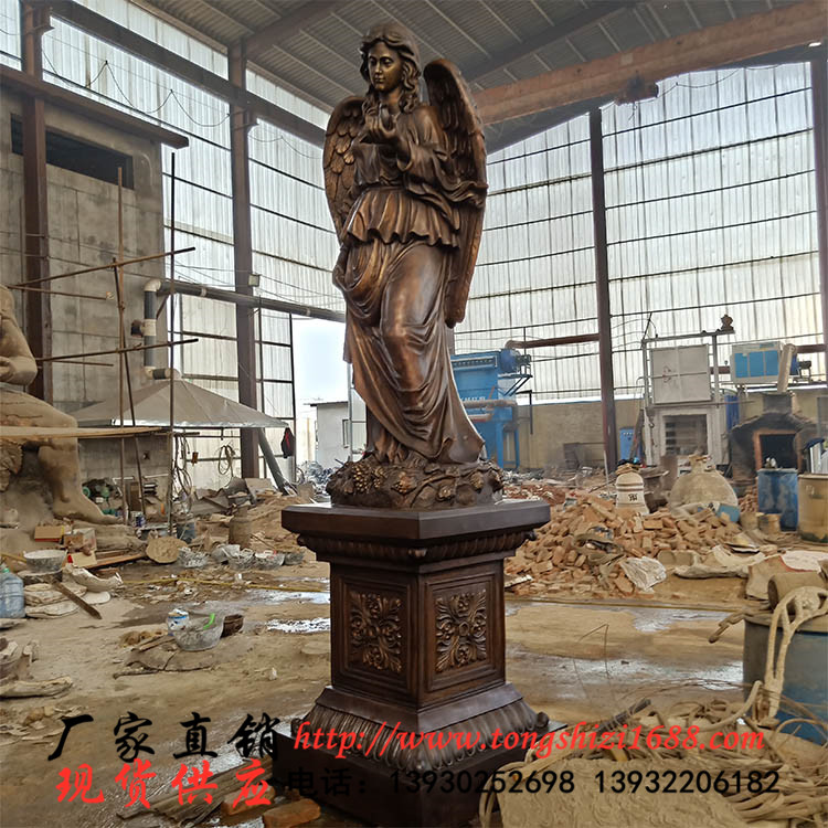 西方圣女人物雕塑厂家