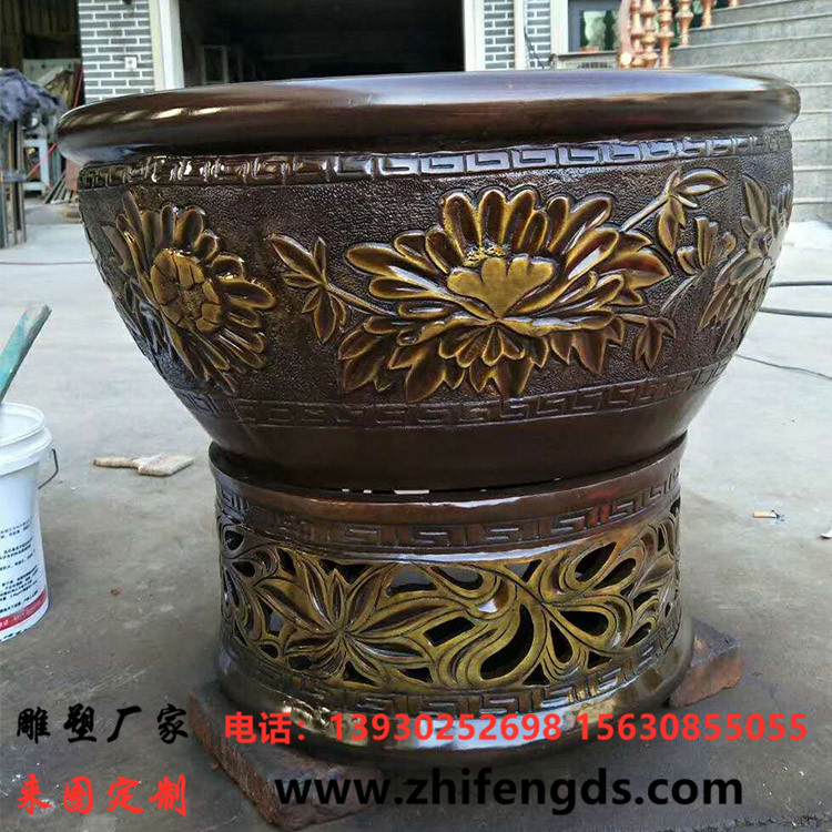 铜缸是一种用于盛水的器物